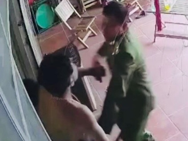 Phê chuẩn khởi tố, bắt tạm giam đối tượng đánh Công an chảy máu mũi