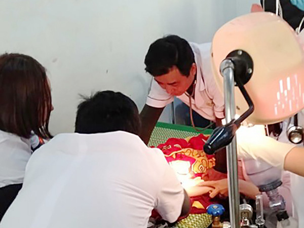 Nỗ lực cứu bé trai 18 tháng tuổi bị nước cuốn trôi 500m trên sông bất thành