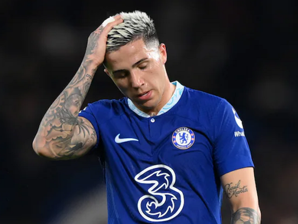 Enzo Fernandez & Mudryk đá chính, Chelsea vẫn không thể giành 3 điểm