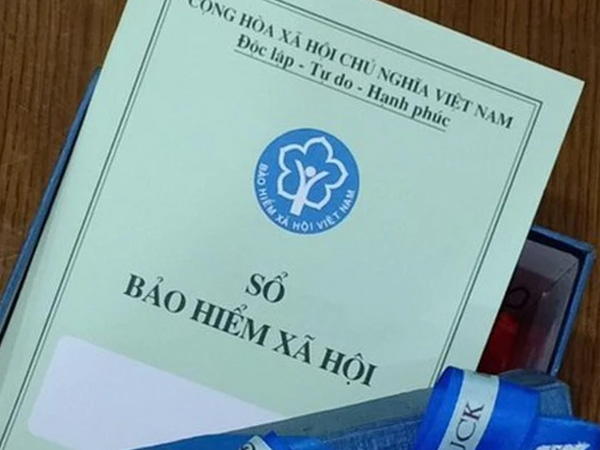 Đóng đủ 20 năm BHXH, người lao động có nên đóng tiếp hay không?
