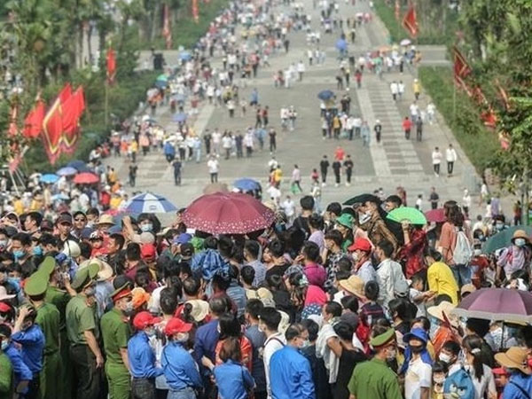 Kỳ nghỉ lễ giỗ Tổ Hùng Vương và 30/4 năm nay sẽ kéo dài gần bằng nghỉ Tết Quý Mão