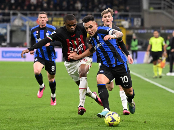Lautaro Martinez lập đại công, Inter khiến AC Milan ôm hận