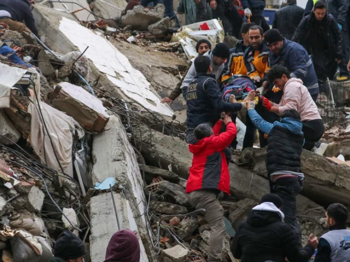 Vì sao động đất Thổ Nhĩ Kỳ - Syria khiến nhiều người thiệt mạng?