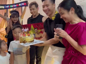 Clip: 'O Sen' Ngọc Mai xuất hiện rạng rỡ đón Quốc Nghiệp về nước, cả hai còn ngọt ngào trao nhau nụ hôn giữa bão thị phi