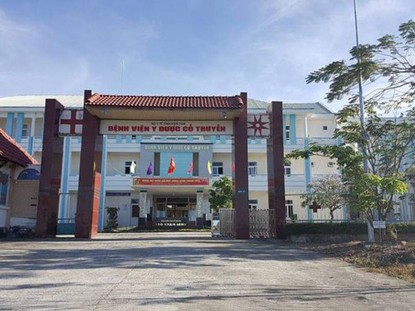 Giám đốc 1 bệnh viện cấp tỉnh ở Kon Tum thừa nhận có con riêng
