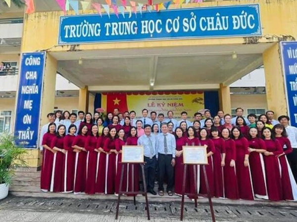 Cô giáo chấm điểm 0 hàng loạt học sinh được phân công nhiệm vụ khác