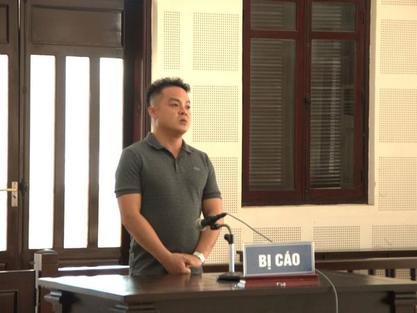 Bắn nhân viên bảo vệ, cựu cán bộ CSGT lãnh 7 năm tù