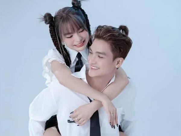 Vợ chồng Mạc Văn Khoa xả kho ảnh 'em chưa 18', nam diễn viên nhắn nhủ tới bà xã điều ngọt ngào