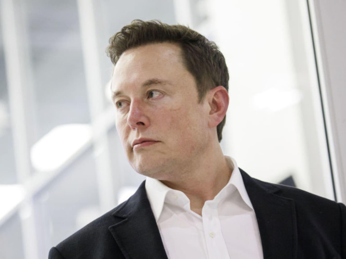 Sau vụ Lầu Năm Góc bắn UFO, tỷ phú Elon Musk và tướng Mỹ lên tiếng về người ngoài hành tinh