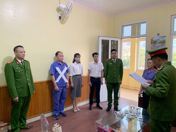 Thêm một giám đốc trung tâm đăng kiểm và các thuộc cấp bị khởi tố