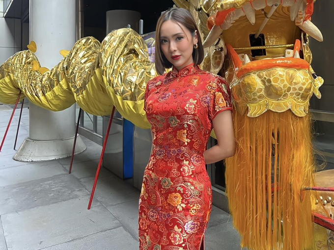 Chân dung 'nữ thần' mới của bóng đá Thái Lan: Cực xinh đẹp, giỏi môn cưỡi ngựa