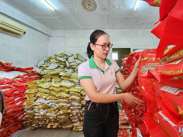 Gạo Việt xuất đi châu Âu với giá kỷ lục 1.800 USD một tấn