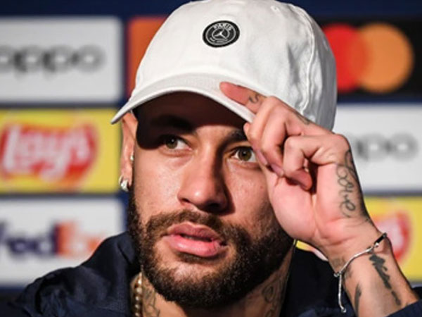 Neymar thừa nhận có 'sóng ngầm' nơi hậu trường PSG
