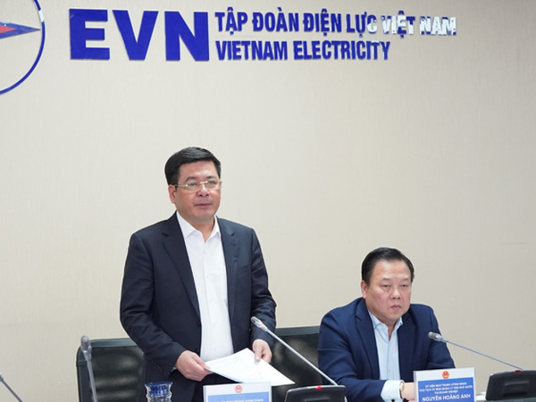 Bộ trưởng Nguyễn Hồng Diên chỉ đạo về việc điều chỉnh giá điện