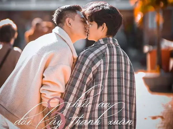 Cặp đồng tính nổi tiếng 'Người Ấy Là Ai' khoe 7 năm yêu ngọt ngào