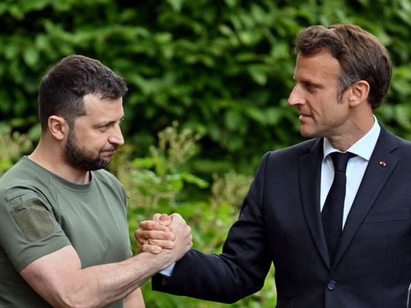 Tổng thống Macron: Pháp tiếp tục trừng phạt Nga và tăng cường hỗ trợ Ukraine