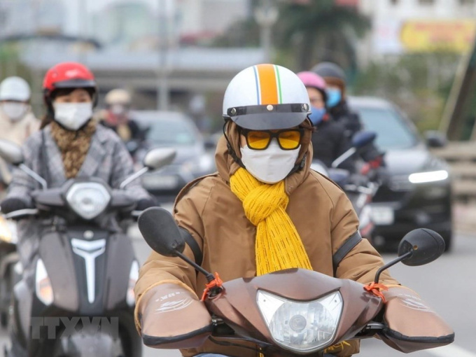 Không khí lạnh tràn về, miền Bắc Bộ tiếp tục rét, miền Trung Bộ mưa