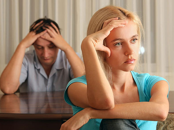 Chồng thú nhận hết yêu chỉ còn thương, có phải anh ấy ngoại tình?
