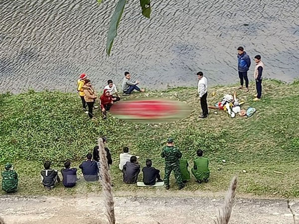 Hai thanh niên mất tích khi bơi qua sông Hồng: Tìm thấy một thi thể