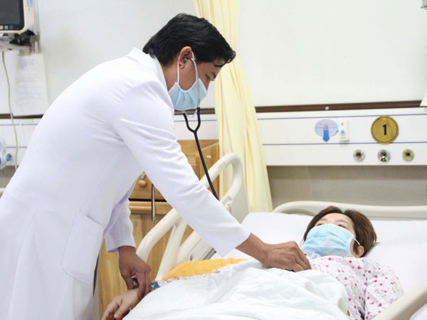 Vỡ gan vì dây đai nịt bụng giảm cân
