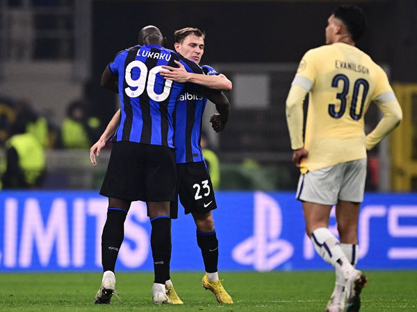 Lukaku sắm vai người hùng, Inter thắng nghẹt thở Porto