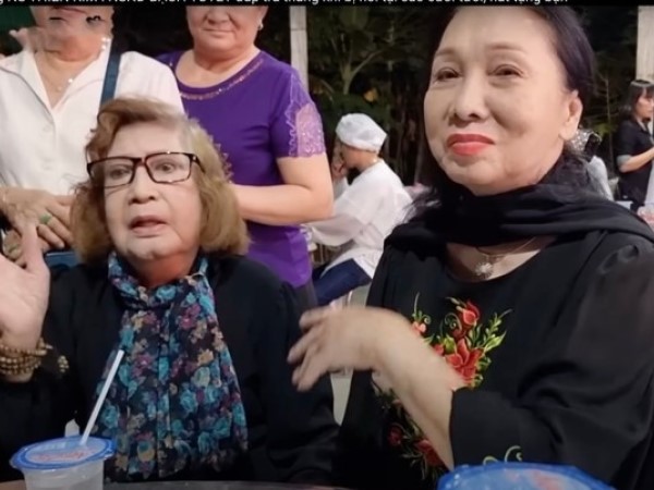 NSND Bạch Tuyết giải thích lý do cười trong đám tang nghệ sĩ Thiên Kim