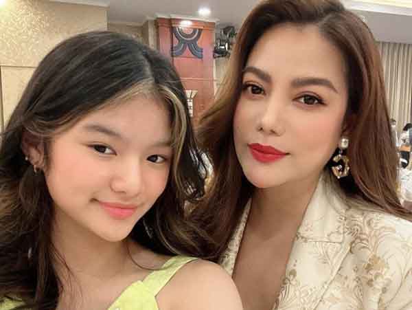 Ảnh mới xinh như mộng của con gái Trương Ngọc Ánh, được khen giống bố nhưng hưởng gen trội từ mẹ