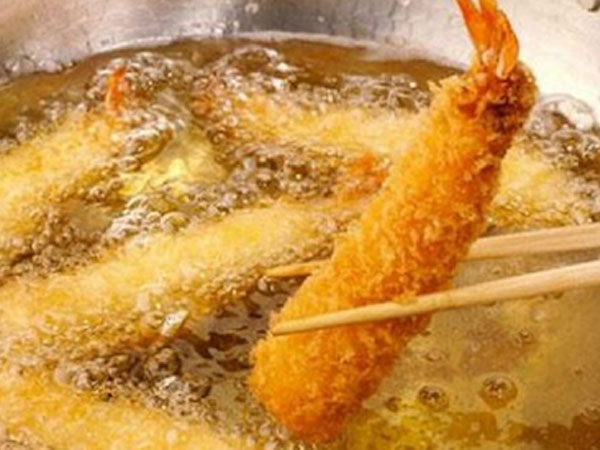 Sau khi ăn nhiều đạm, mỡ, bia rượu, có dấu hiệu này cần đi viện ngay