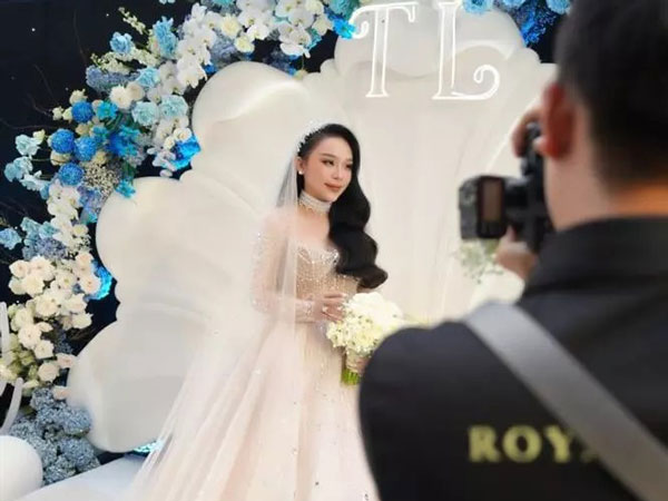 Profile xịn cô dâu nổi đình đám Bình Dương vì hôi môn quá khủng