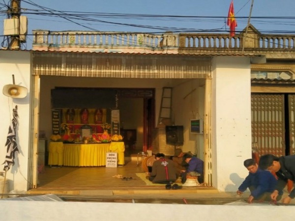 Dấu hiệu 'giết người' trong vụ phát hiện 2 vợ chồng tử vong trong ngôi nhà khóa trái ở Bắc Giang