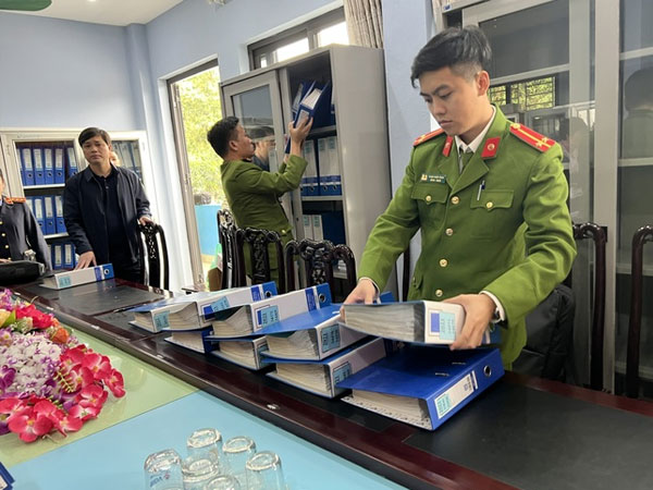 Bắt một phó giám đốc trung tâm đăng kiểm ở Lào Cai