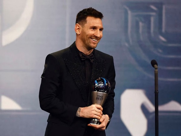 Messi cám ơn tất cả trừ PSG sau khi giành giải The Best 2022