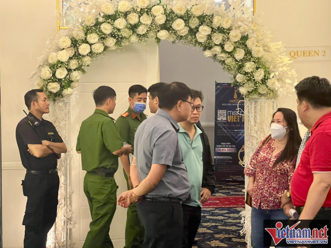Hoa hậu Nhân ái Việt Nam bị hủy họp báo do không nộp đủ giấy tờ