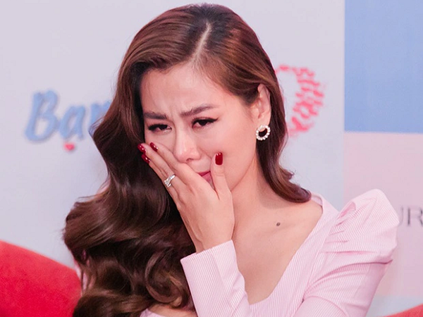 Không chỉ Cát Tường, Nam Thư từng khóc nức nở khi thông báo ngừng làm MC cùng Quyền Linh