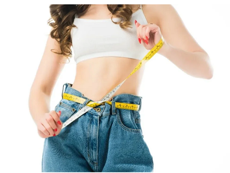 21 tuổi vô sinh, cô gái hối hận vì giảm cân cực đoan