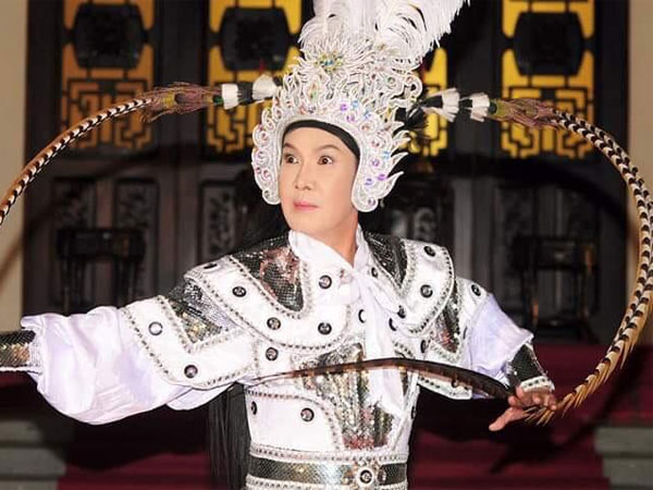 'Ông hoàng cải lương tuồng cổ' Vũ Linh qua đời