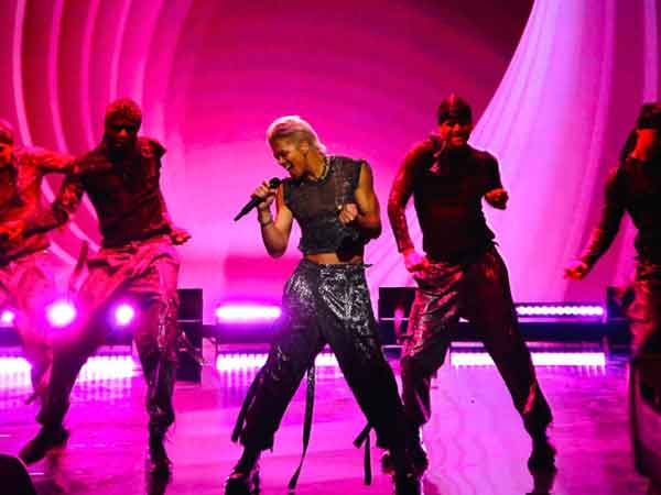 Trọng Hiếu xếp hạng 3 ở Eurovision Đức