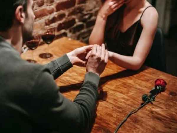 Vừa đăng ký kết hôn được 3 tháng, cô gái đã nản lòng muốn ly hôn vì phát hiện 'môn không đăng, hộ không đối'