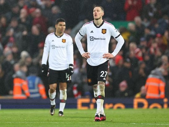 4 sai lầm khủng khiếp của Ten Hag khiến MU thua thảm Liverpool