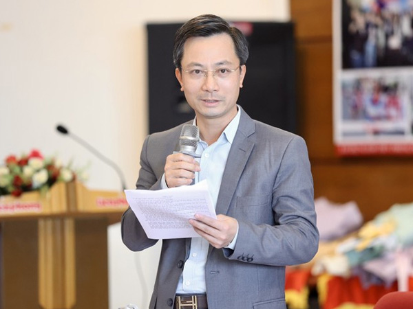 Doanh nghiệp xăng dầu đòi chiết khấu, đại diện Bộ Công Thương 'đặt ngược vấn đề'
