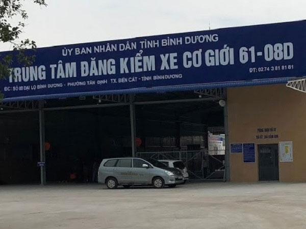 Bắt 2 phó giám đốc trung tâm đăng kiểm ở Bình Dương