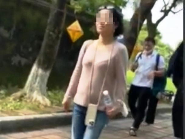 Xác minh clip hướng dẫn viên kể chuyện giả sử về phi tần triều Nguyễn