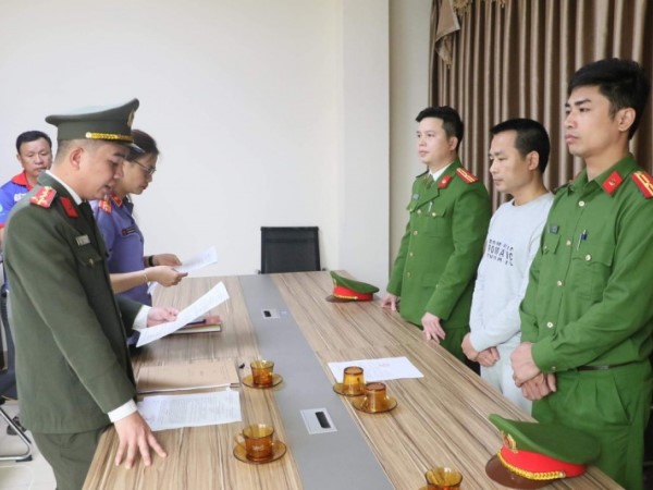 Bắt thêm Giám đốc trong vụ đấu thầu mua sắm thiết bị giáo dục tại Sở GD&ĐT Hà Tĩnh