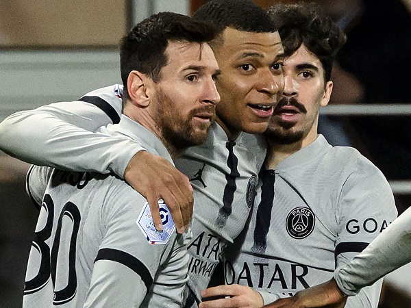 Messi và Mbappe tìm thấy nhau, PSG ra về với 3 điểm phút 90+1