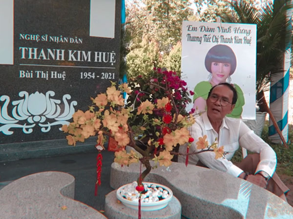 Nghệ sĩ Thanh Điền từ chối đề nghị tu sửa mộ Thanh Kim Huệ từ gia đình NSƯT Vũ Linh