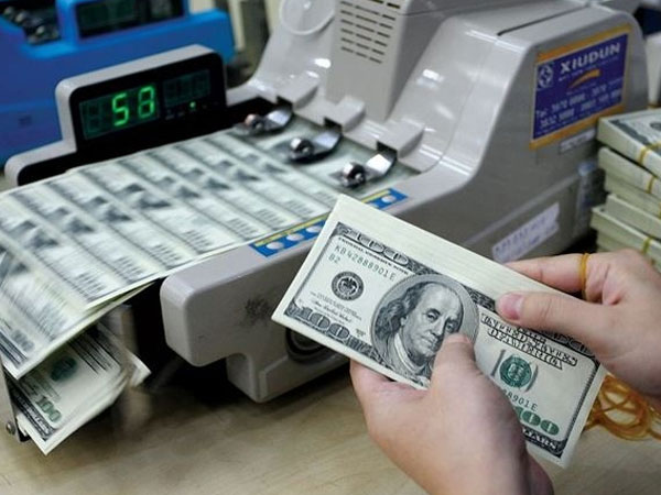 Đồng USD lao dốc