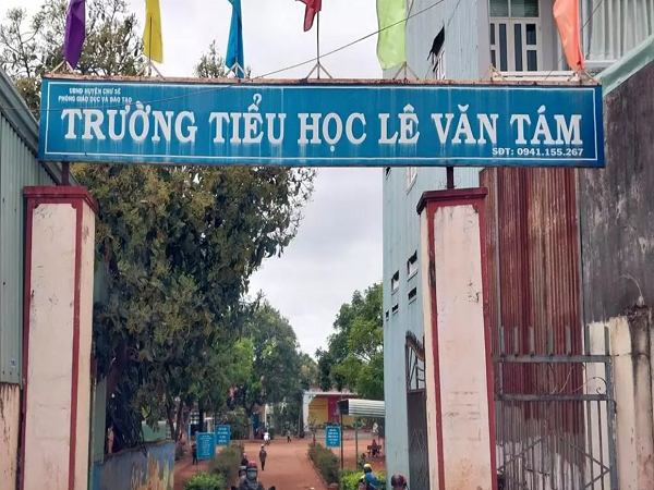 Xôn xao trường tiểu học lạm thu hơn 140 triệu đồng