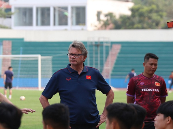 HLV Troussier ra mắt, U23 Việt Nam thắng trận giao hữu đặc biệt tại Việt Trì