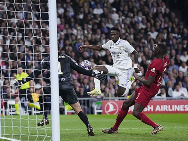 Tiếp tục gục ngã trước Real, Liverpool bị loại với tổng tỷ số 2-6