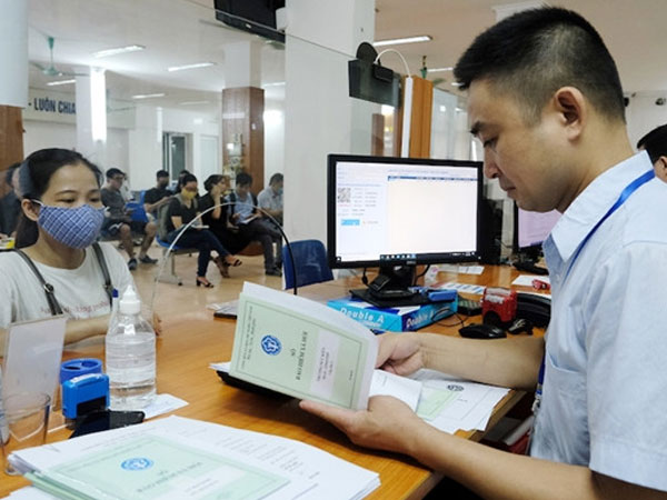 Đóng BHXH 15 năm hưởng lương hưu, người lao động lợi đủ đường?